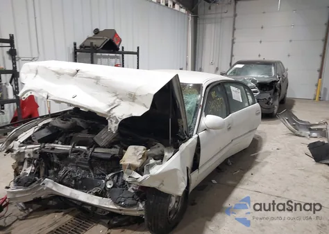 1998 Buick Park Avenue Ultra from USA, damaged, VIN 1G4CU5217W4644645